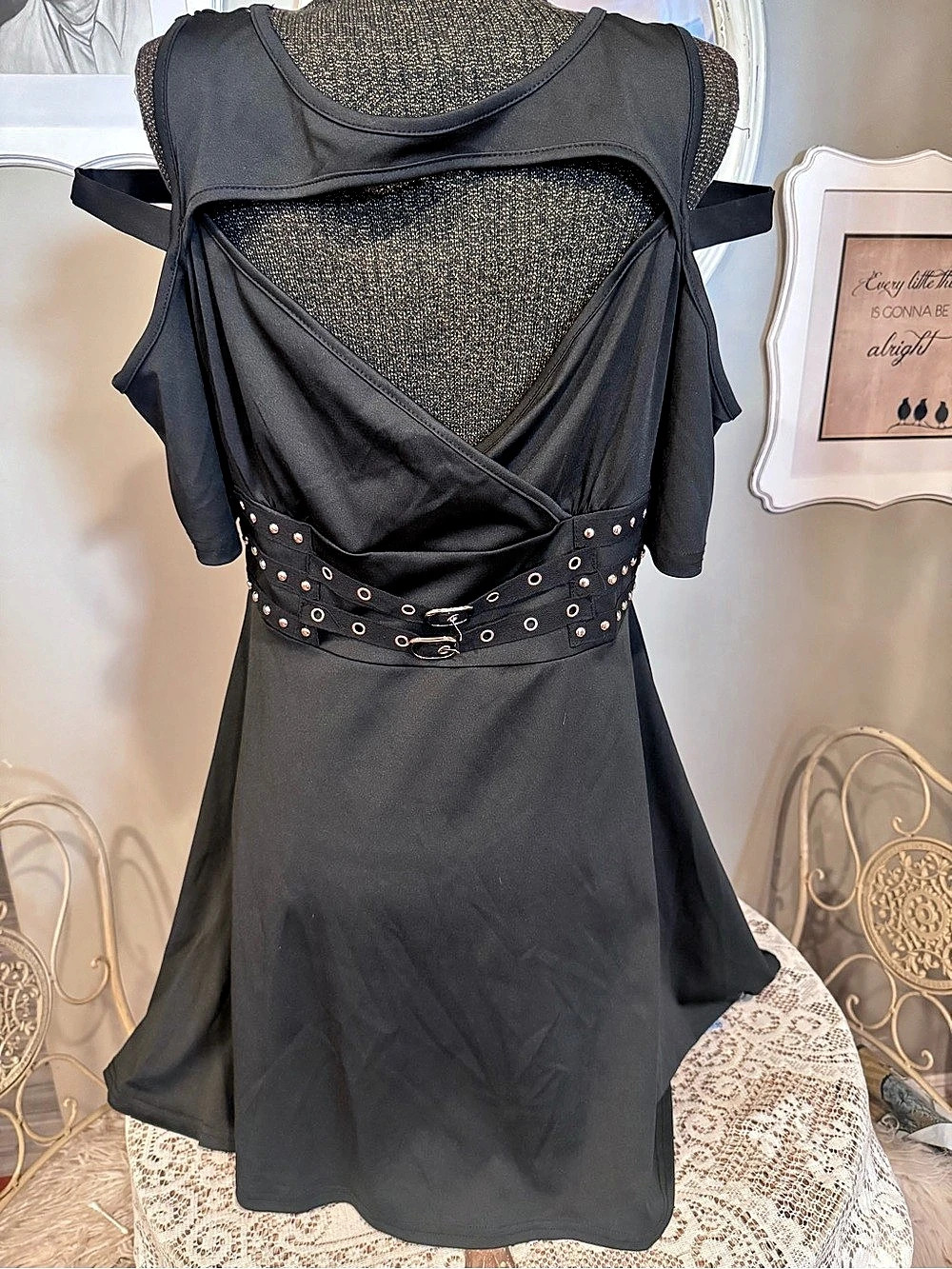 Dressfo Gothic Cold Shoulder Grommet Belt Dress Black XXXL (18)